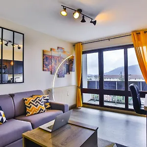 empire-pearl-new-york-signature-annemasse.hotels-rhonealpes.com/